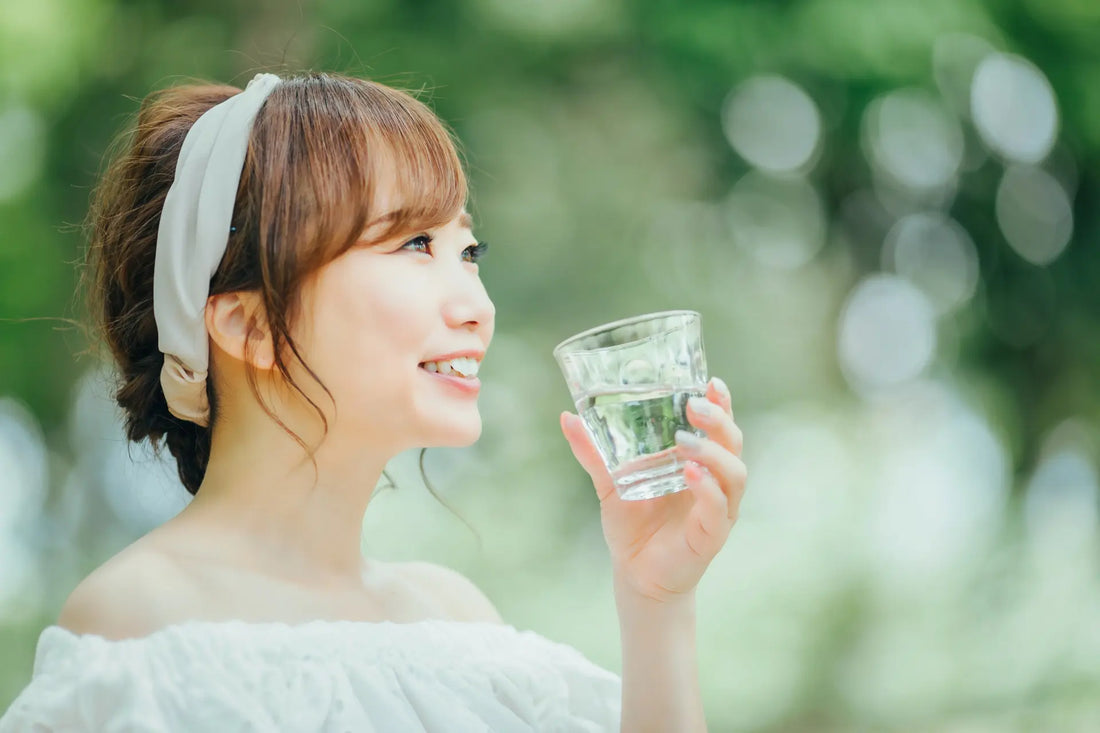 「毎日水2リットルで痩せる」はウソ！？ホント！？正しい水分補給法を理解してキレイになろう！